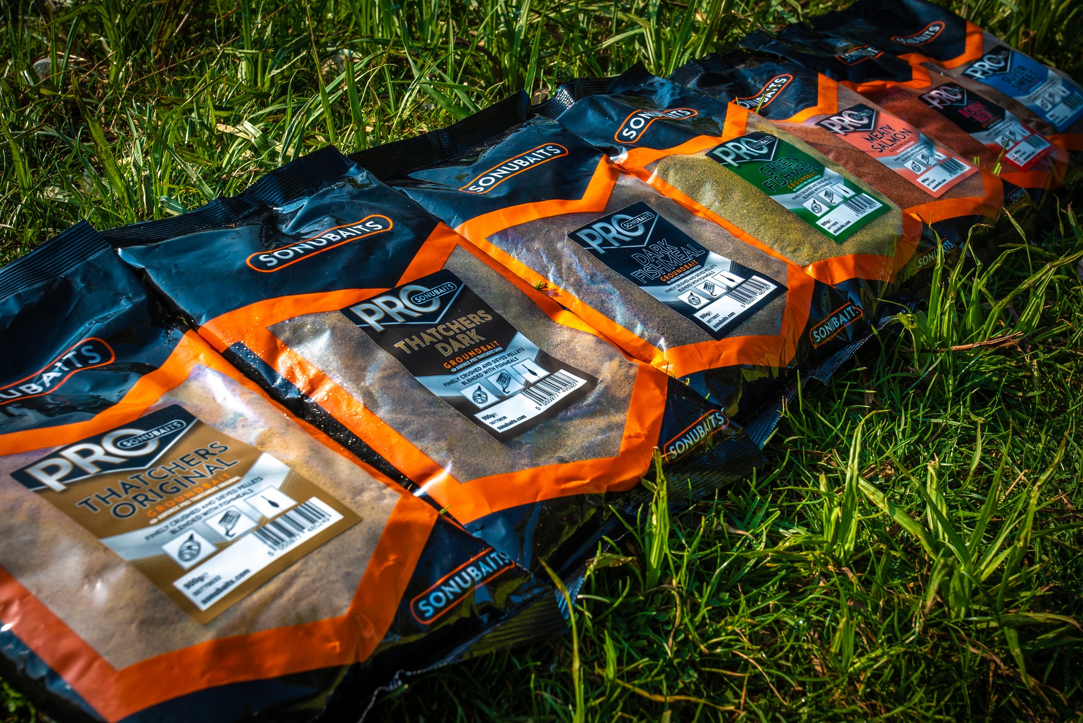 Granulés Sonubaits Robin Red – 900g, 8mm, Percés, Appât Carpe Et Poissons Blancs, Arôme Piquant Et Frais