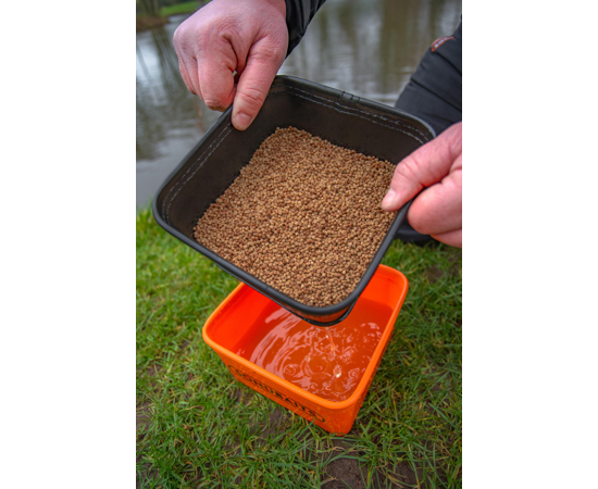 EVA Bait Tub & Strainer Set
